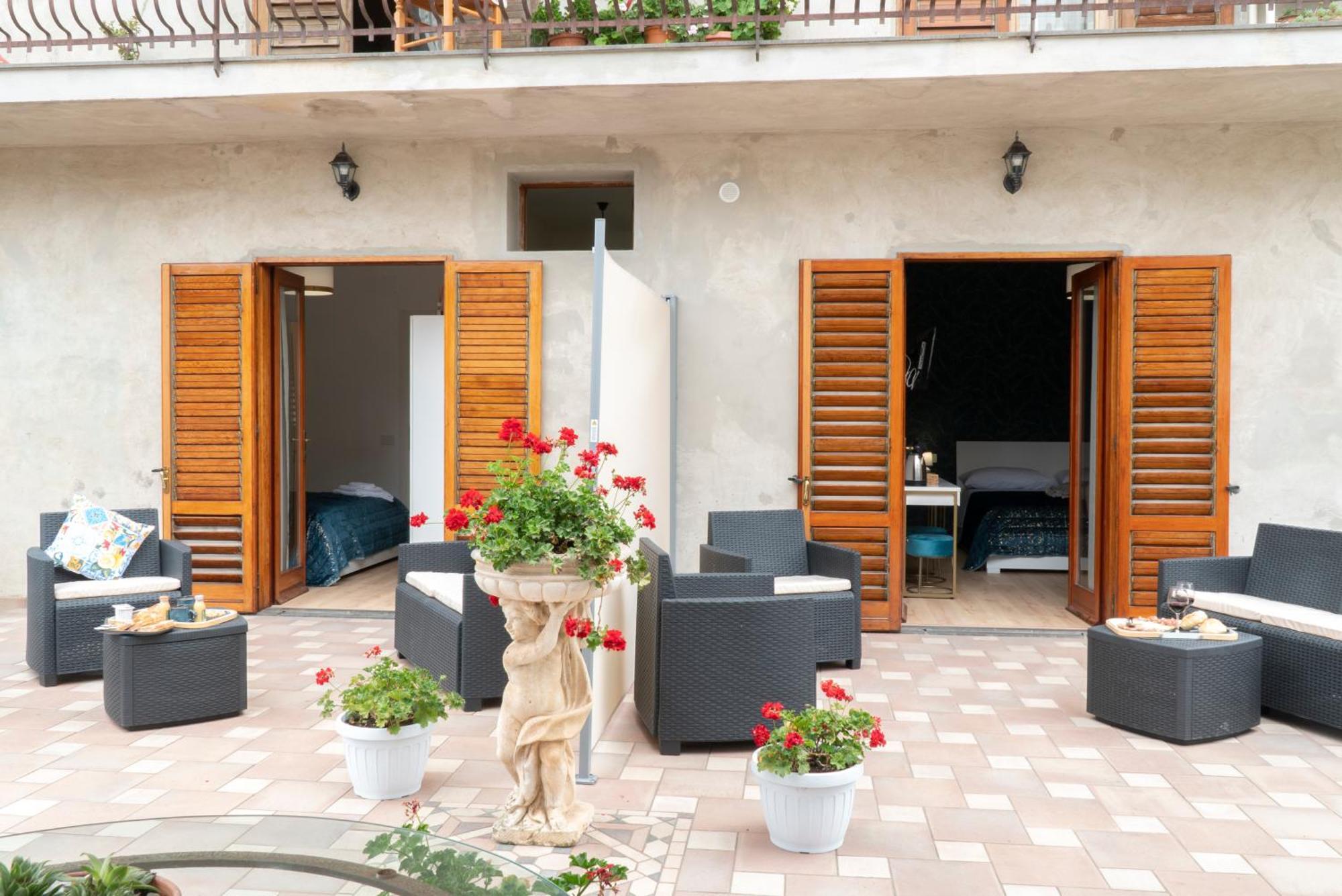 B&B La Piana Вико-Экуенсе Экстерьер фото